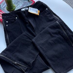 H&M NWT High Rise Black Jeans with Side Zippers